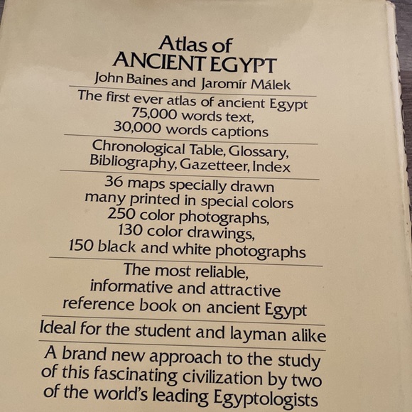 Atlas of Ancient Egypt Hardcover book - Picture 15 of 15